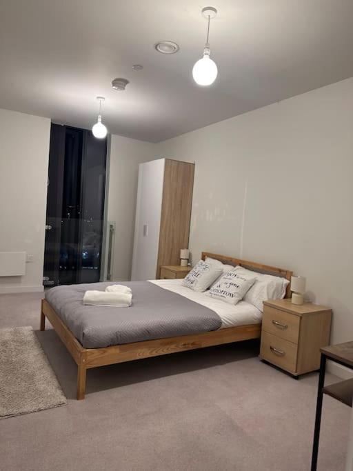 Stylish 2 Bedroom Apartment مانشستر المظهر الخارجي الصورة
